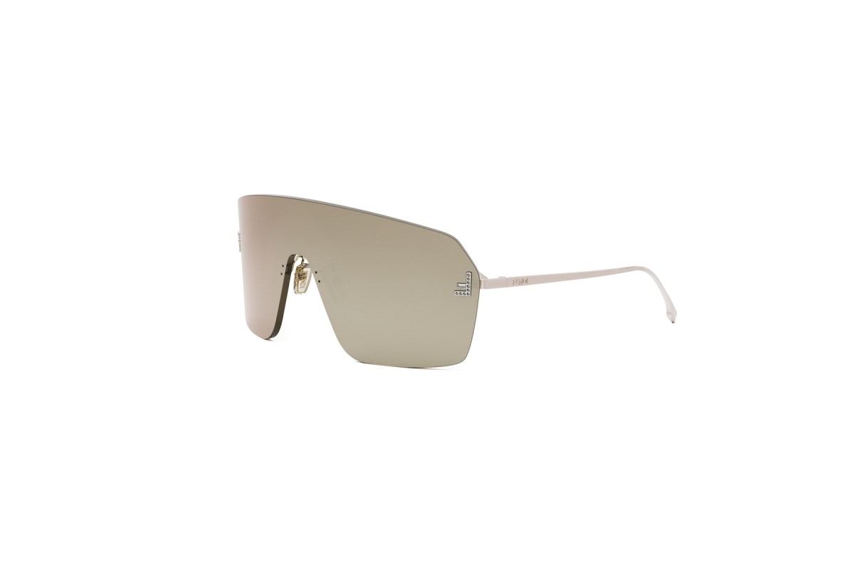 Fendi FE4121US