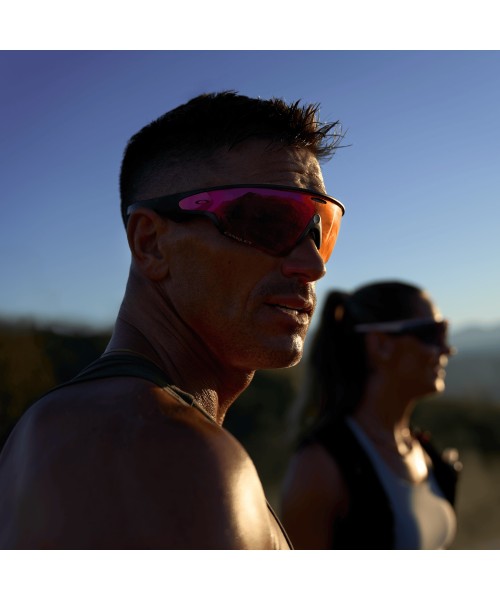 Oakley META OW8001 - Vanguard